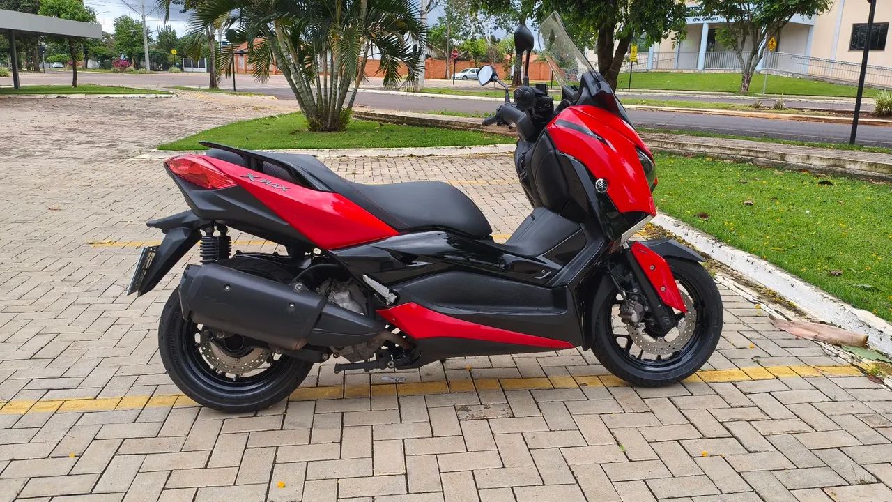 XMAX 250  - Foto 2