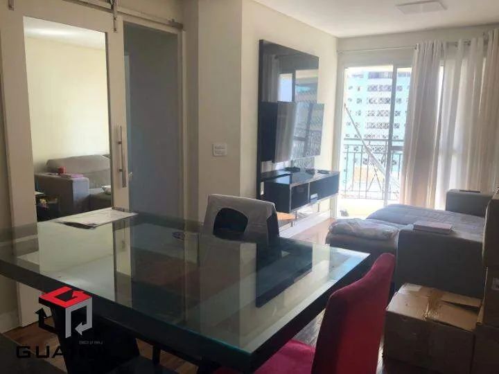 Cond Clube com 3 quartos, suíte e 2 vagas no subsolo!