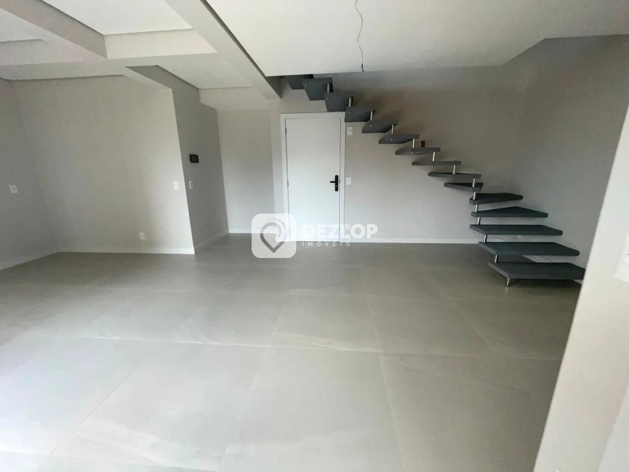 Studio à venda em Coqueiros, Florianópolis - SC | 1 Quarto sendo 1 Suíte - Foto 3