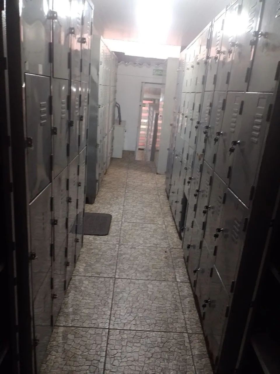Móveis para escritório semi novos e usados  - Foto 6