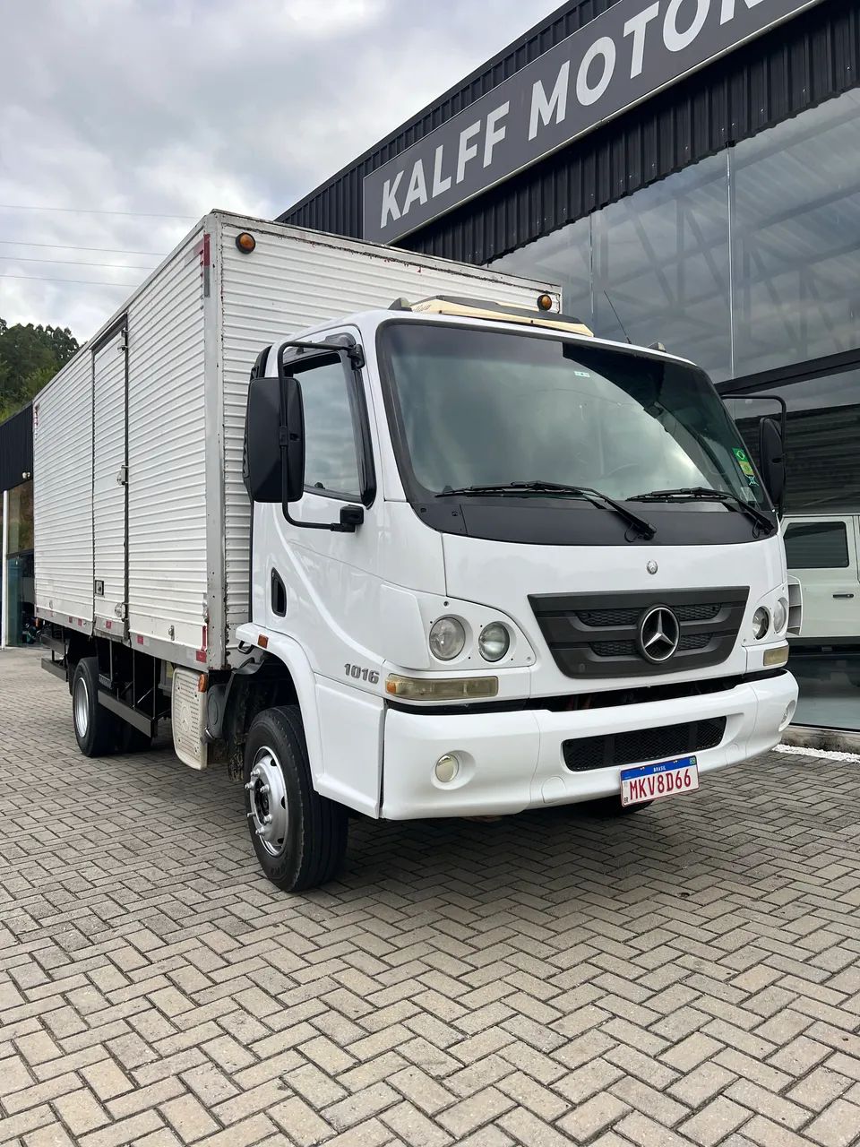 Mercedes Benz Accelo 1016 Baú - Foto 3