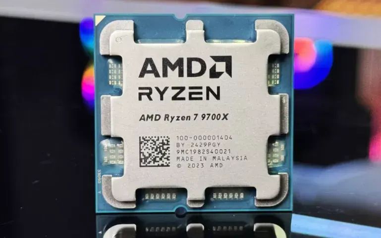Processador AMD Ryzen 7 9700X, 8-Core, 16-Threads, 3.8GHz (5.5GHz