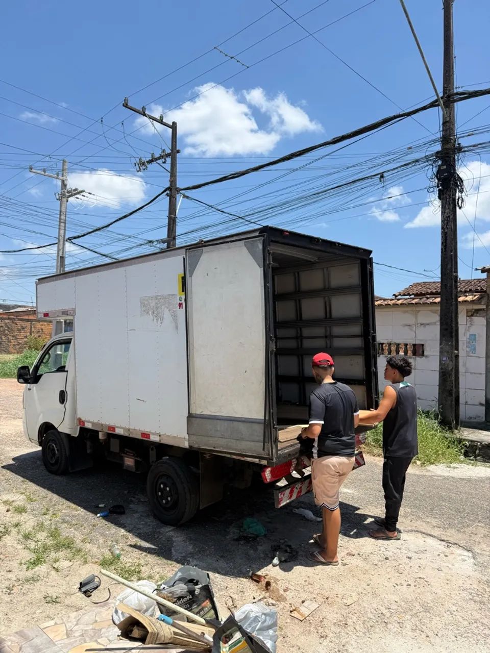 Mudança caminhão baú promoção *00