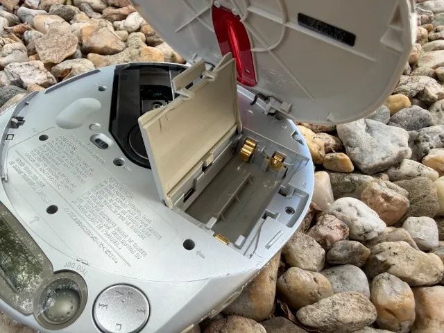 Sony Discman CD MP3 D-NE510 - Foto 4