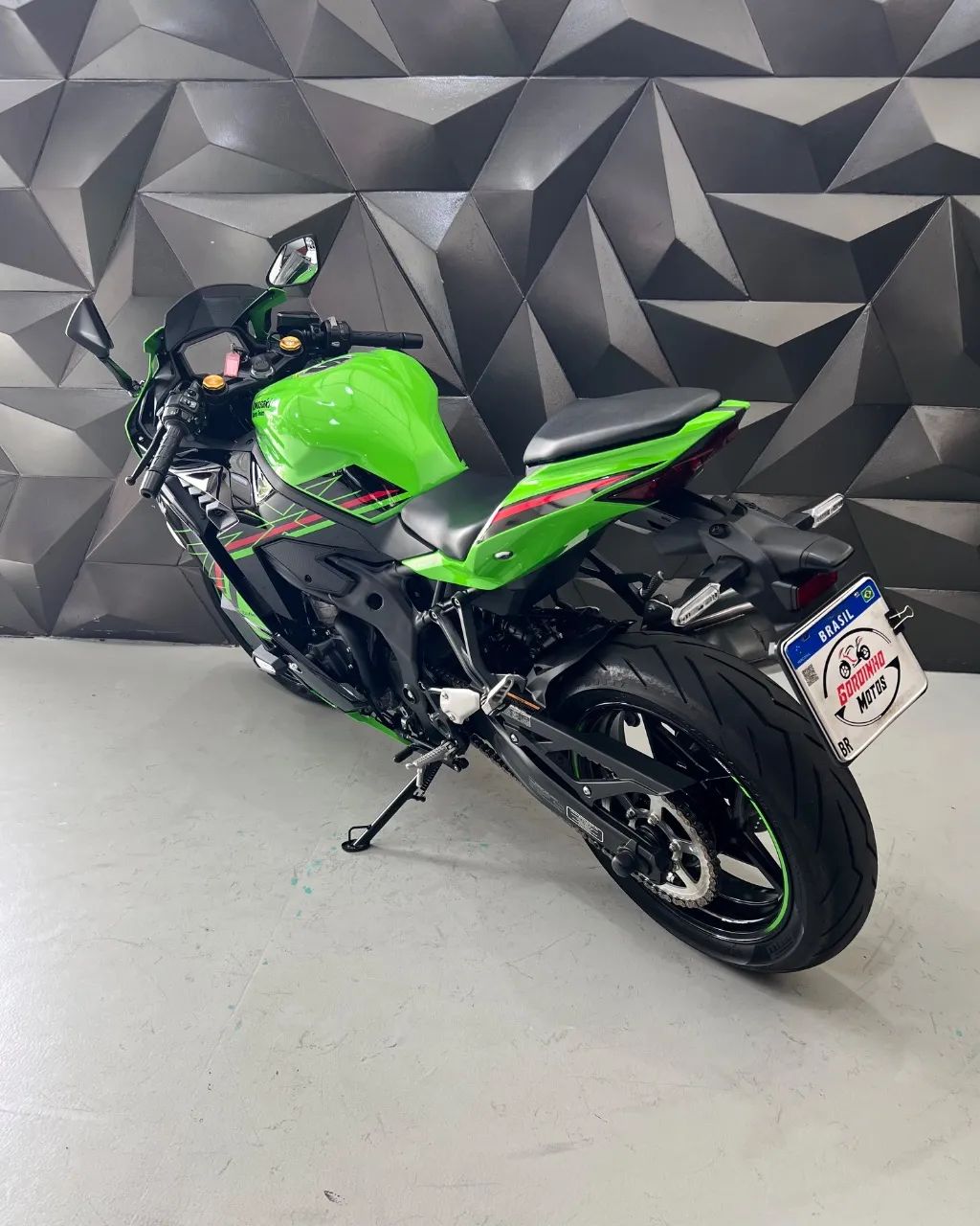 Kawasaki Zx-4r 2024 - 1480311880 | OLX