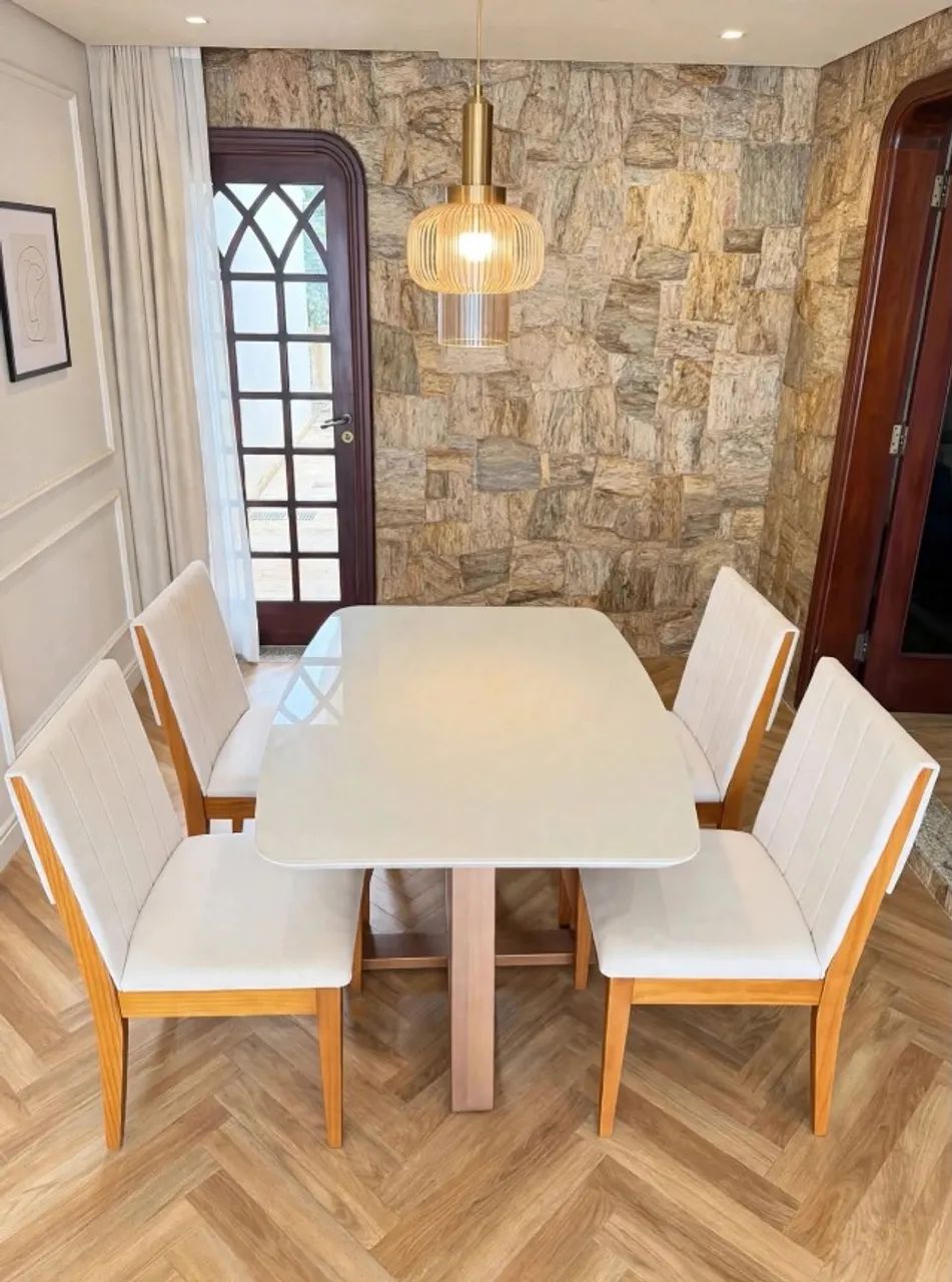 Conjunto sala de jantar - Mesa com 4 cadeiras