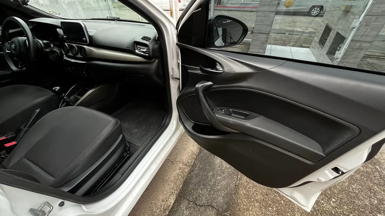 Fiat Cronos Drive 1.3 8V Flex 2022 - Foto 5