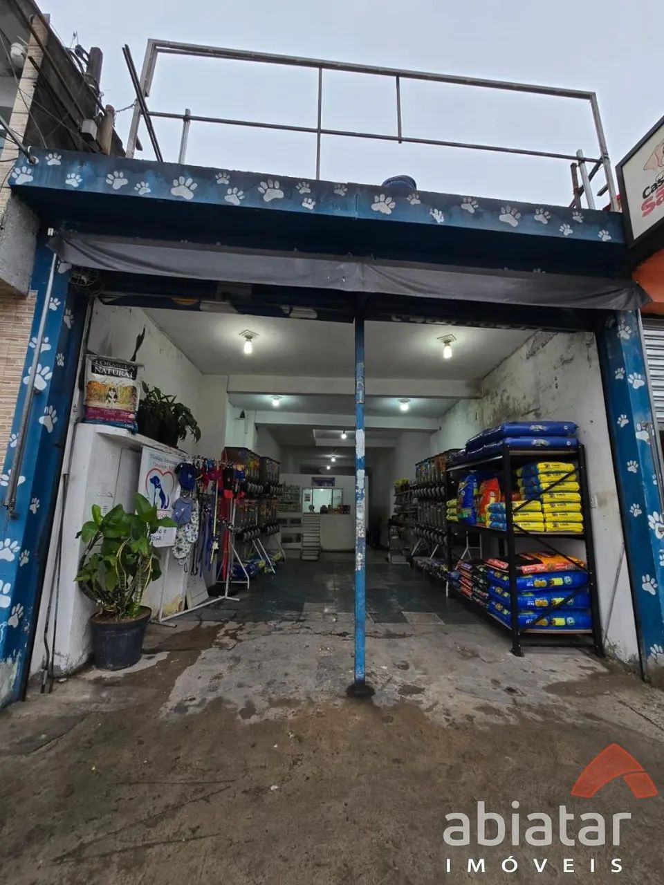 Ponto comercial para venda e locação no Jardim Triângulo - Taboão da Serra/SP
