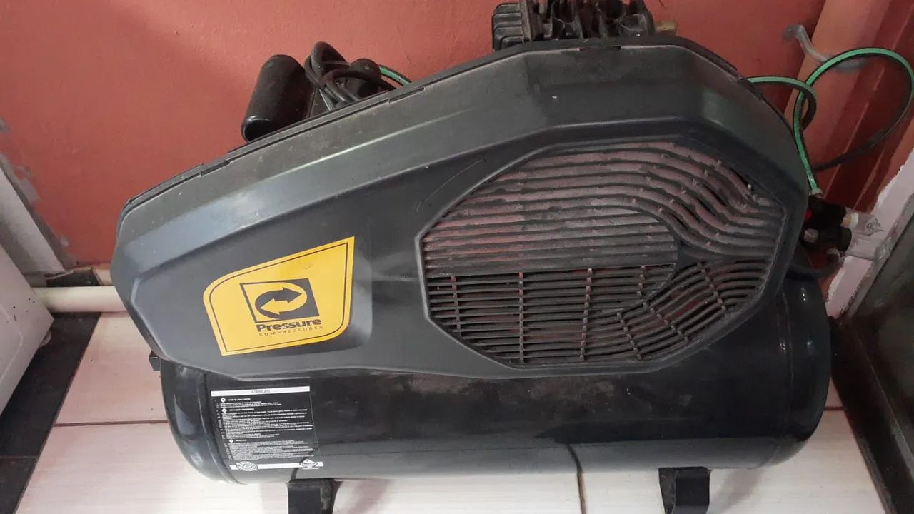 Compressor de ar 10 pés 110 litros com nota fiscal pronto pra uso .p - Foto 2
