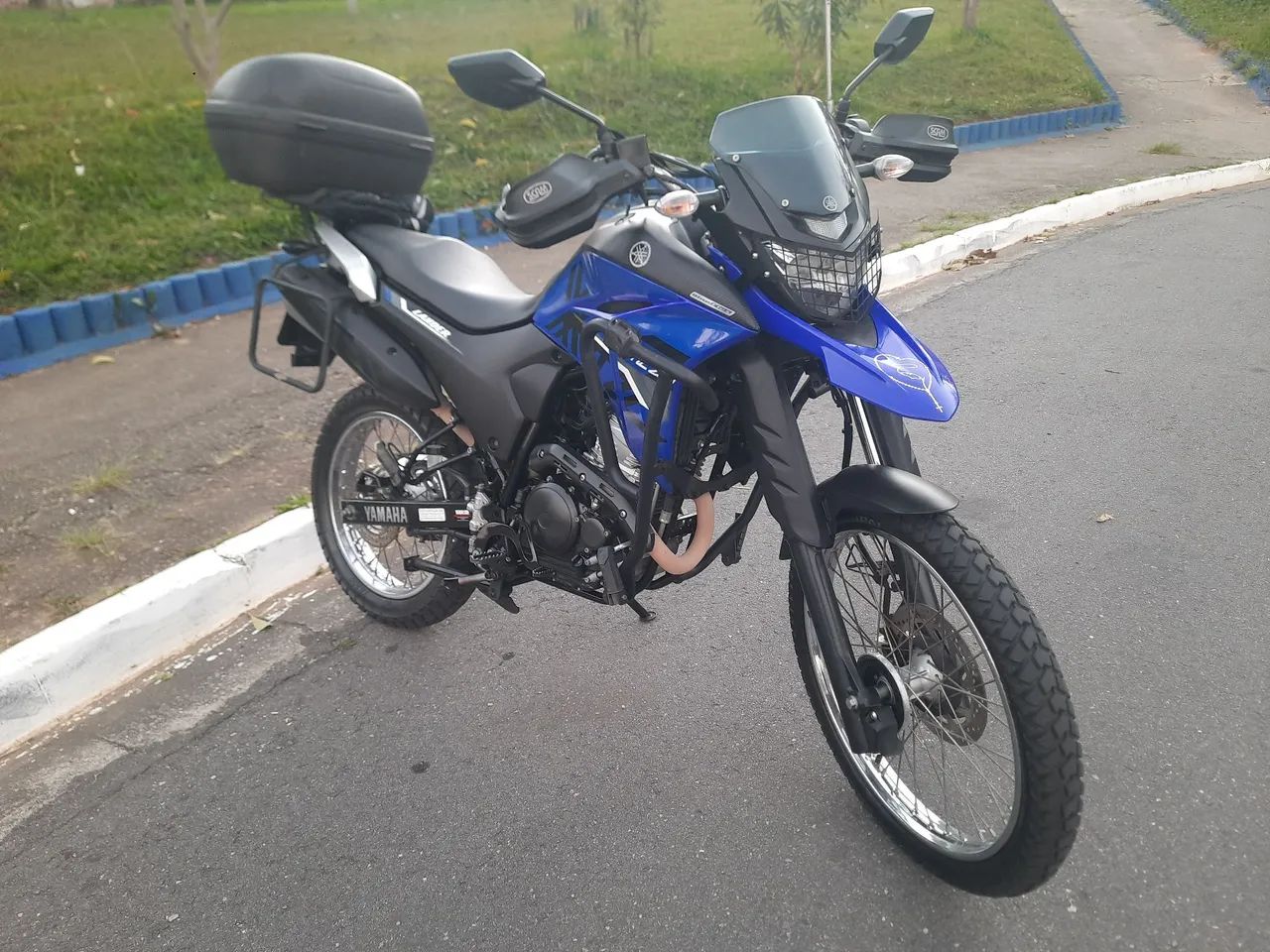 Lander xtz 250 abs