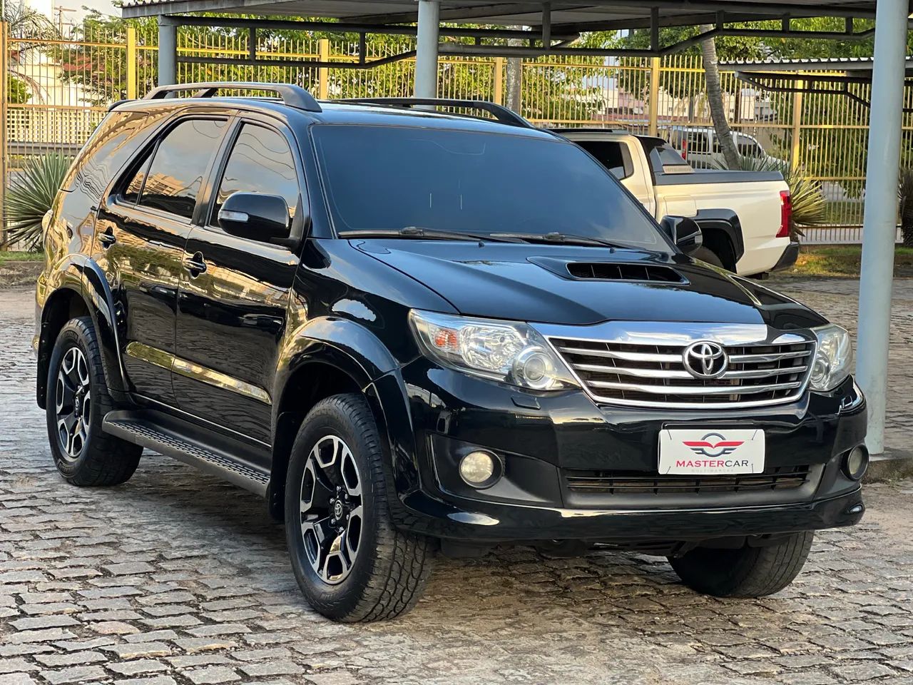 Toyota Hilux Hilux SW4 SRV D4-D 4x4 3.0 TDI Dies. Aut 2014