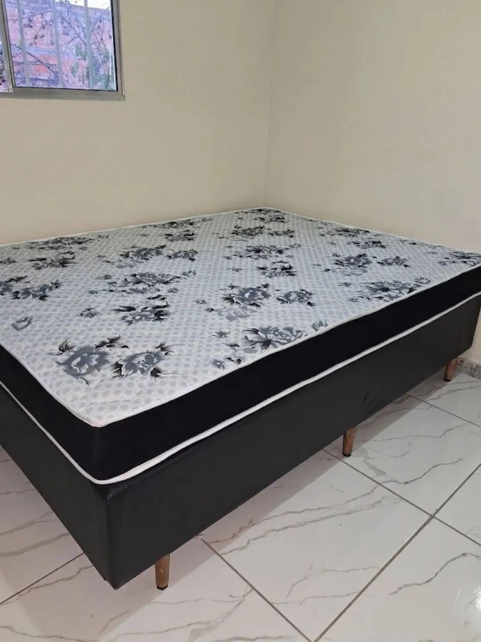Cama Box Casal Completa + Colchão Espuma D33 (Nova!)