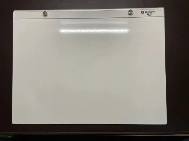 Prancheta acrílica desenho técnico A3 Trident 48-A3F - Foto 3