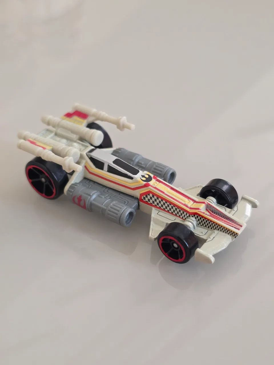 Hotwheels X-Wing Fighter (Star Wars)