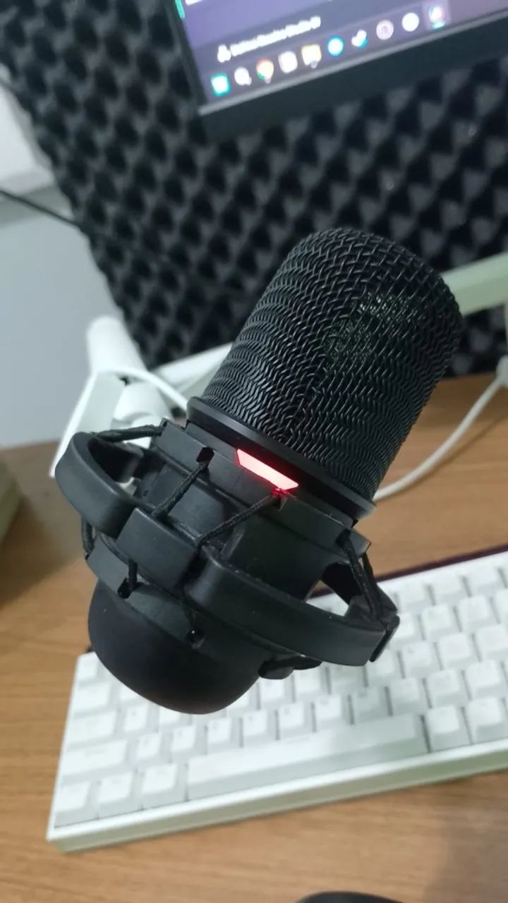 Microfone HyperX Solocast + Suporte Anti-Vibração (Shock Mount) e Extras