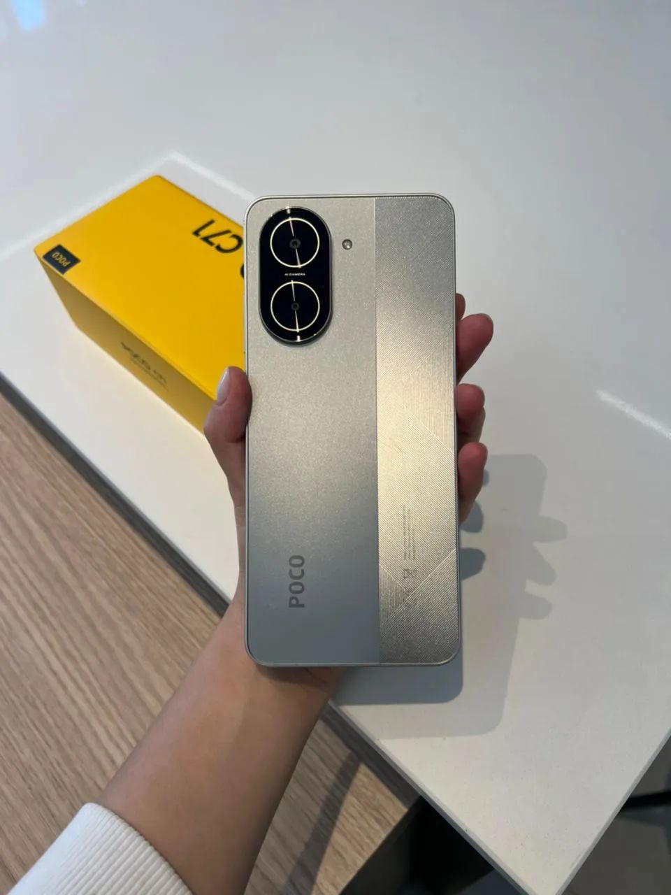 POCO C71- Gold 128GB - Foto 2