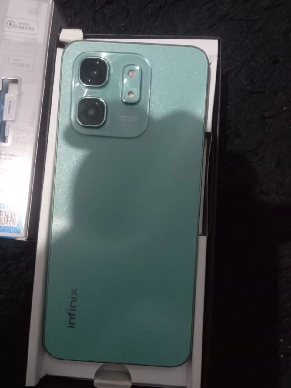 Vendo celular novo 256gigas