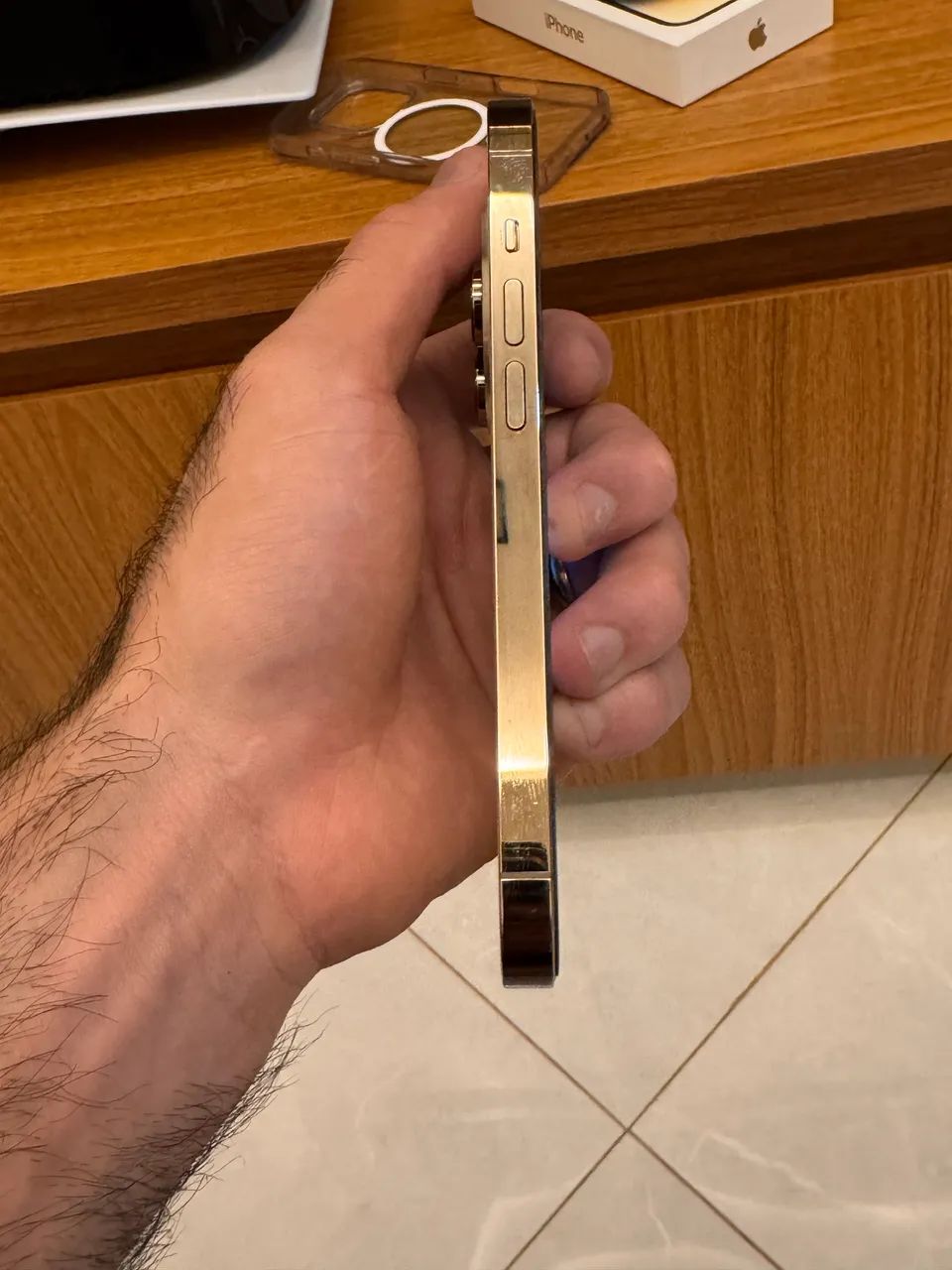iPhone 14 Pro 128Gb Dourado - Foto 4