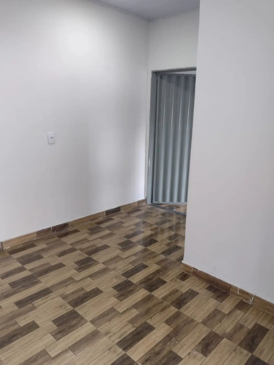 Alugo sala com espaço estacionamento  - Foto 3