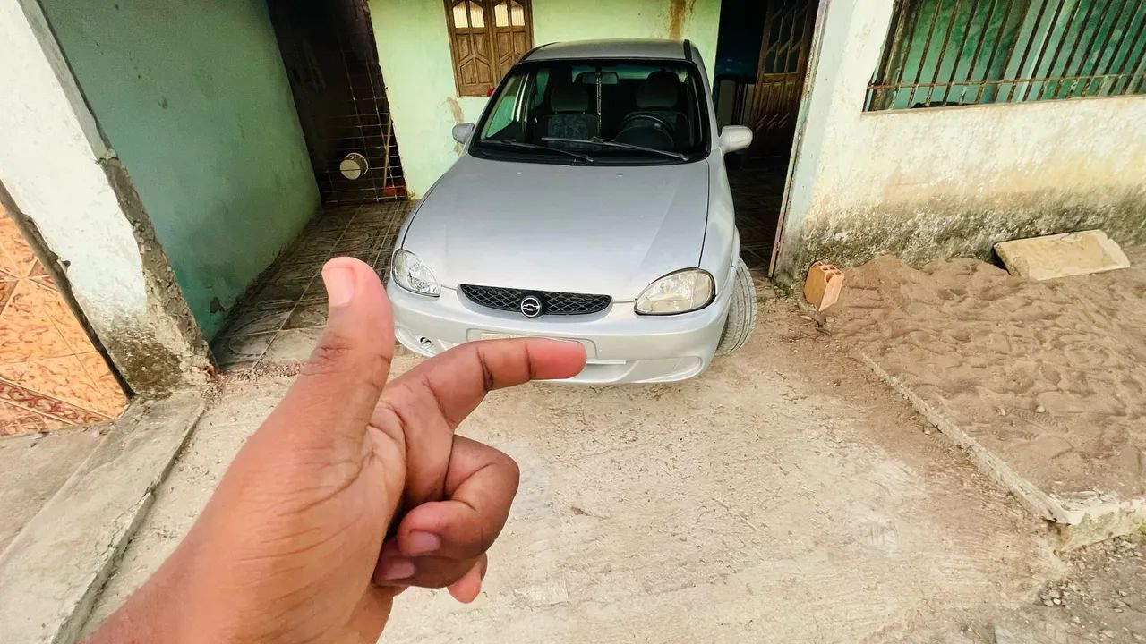 Chevrolet Corsa Corsa Sedan Super Milenium 1.0 MPFI 16V 2002