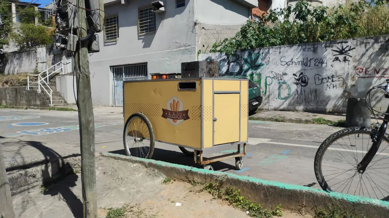 Carro de churrasco ou churros. - Foto 3