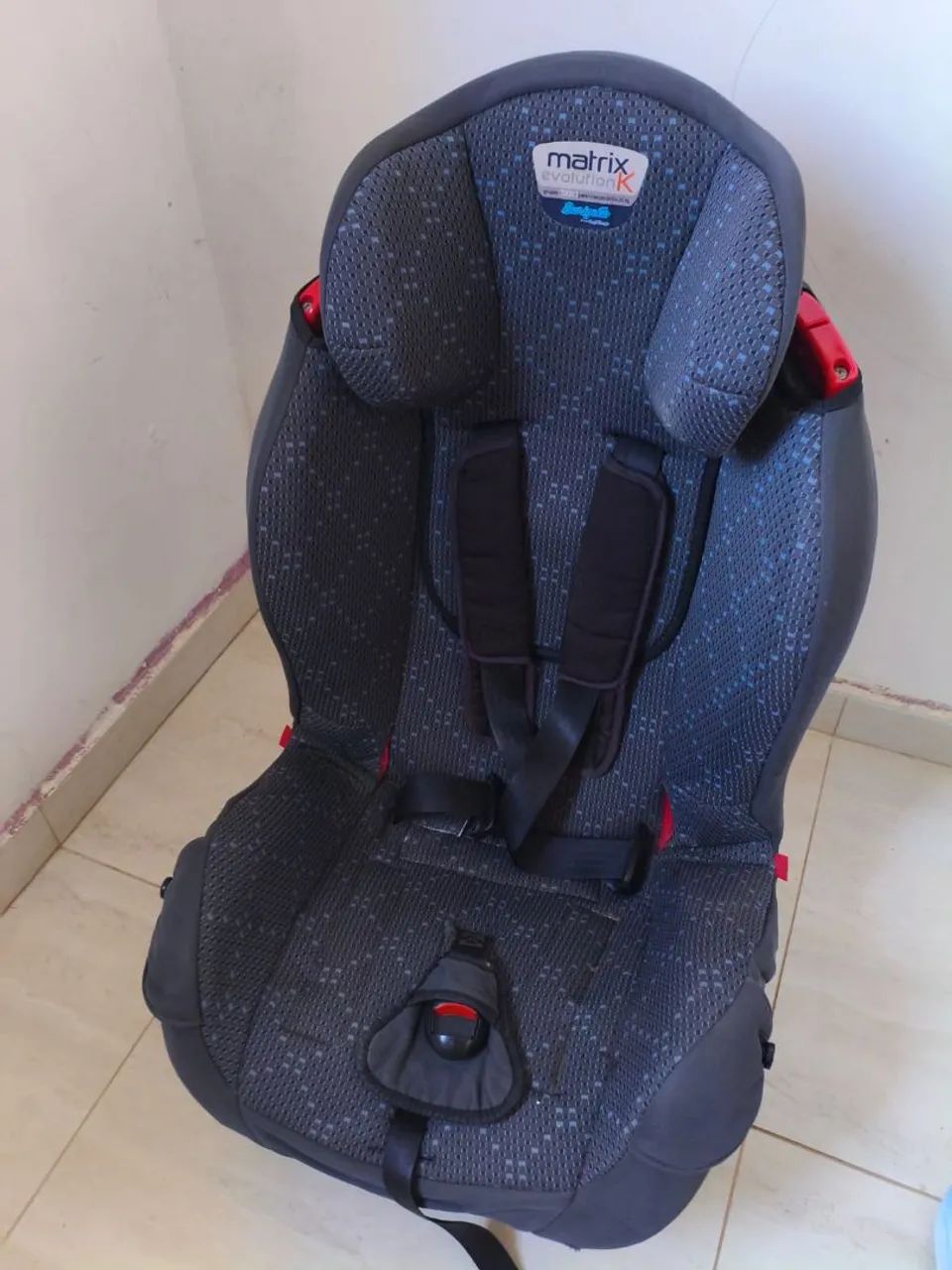 VENDO CADEIRINHA