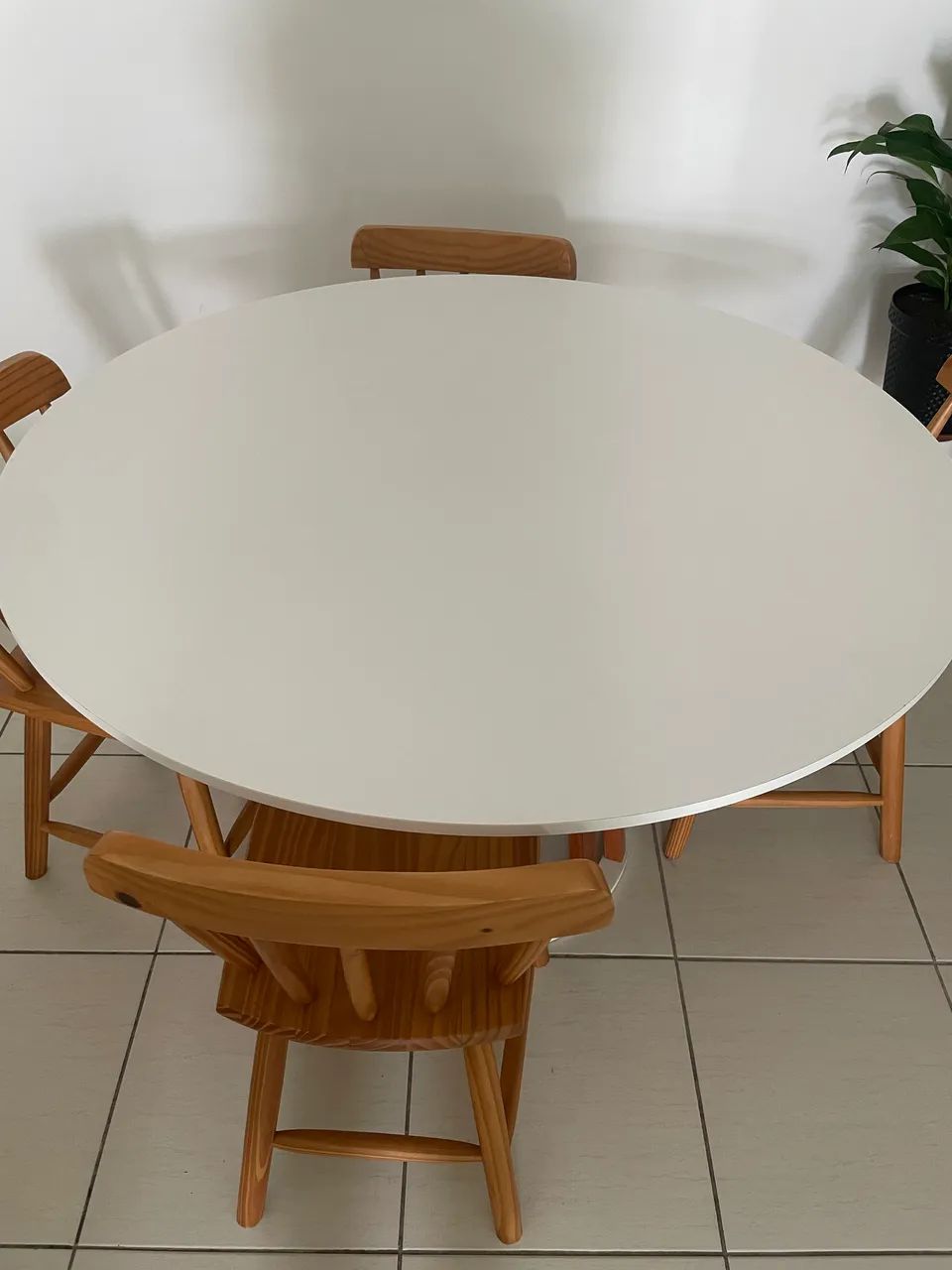 Jogo de mesa de jantar com 4 cadeiras  - Foto 3