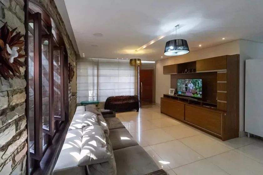 Casa à Venda - Ouro Preto, 4 Quartos, 241 m2 - Foto 3