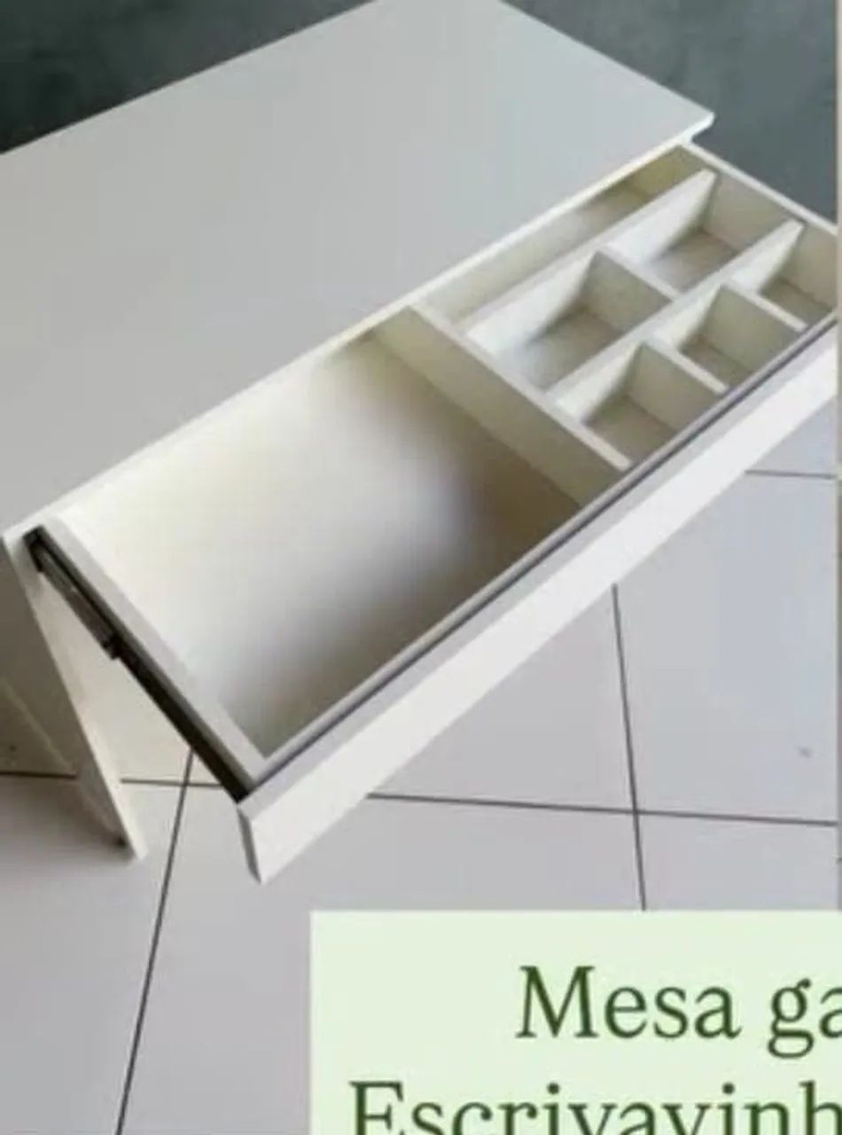 Mesa com gavetão  - Foto 4