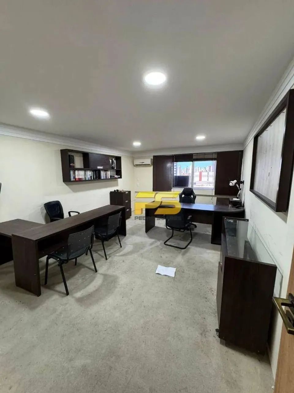 Sala Comercial à Venda  Av. Epitácio Pessoa