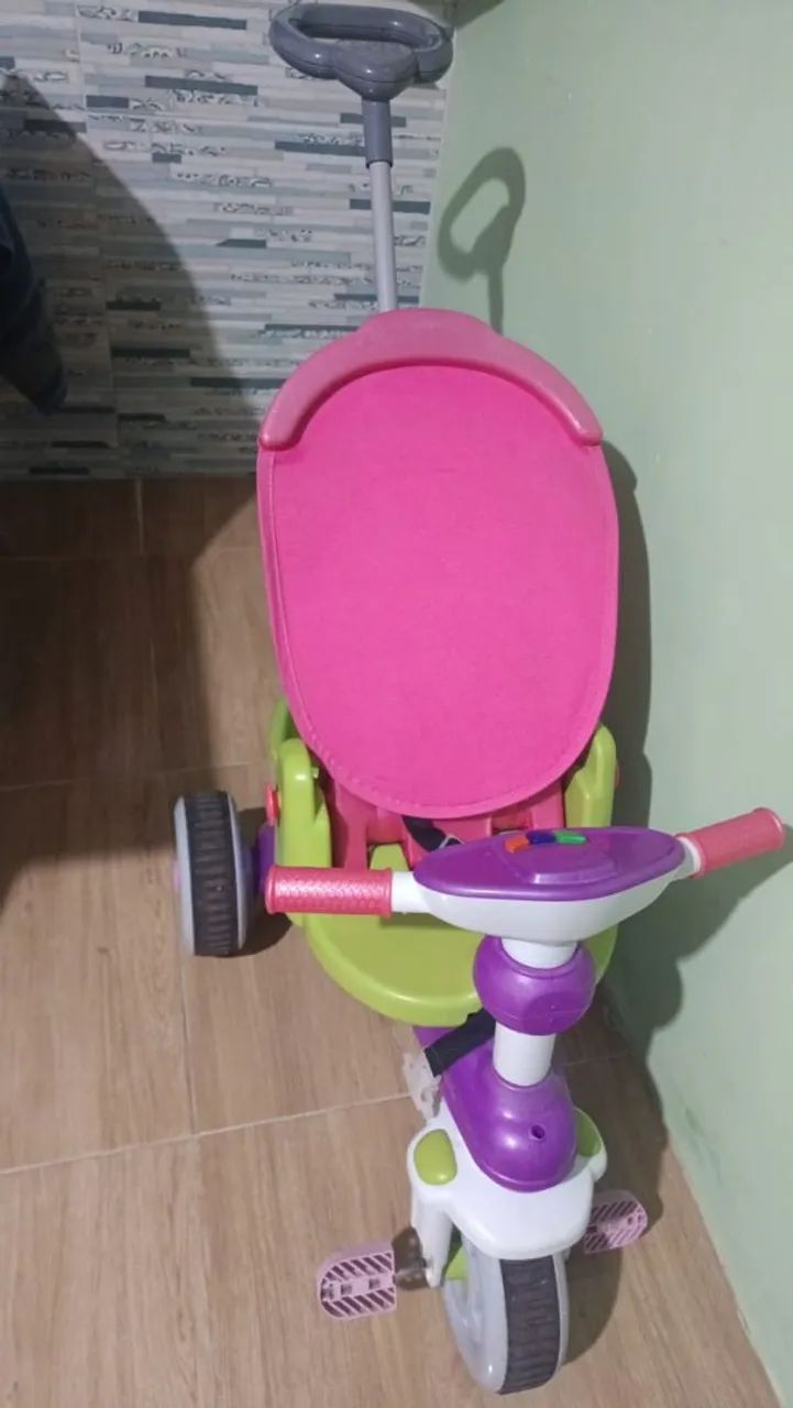 BAIXOU! Carrinho de passeio/triciclo - Foto 4