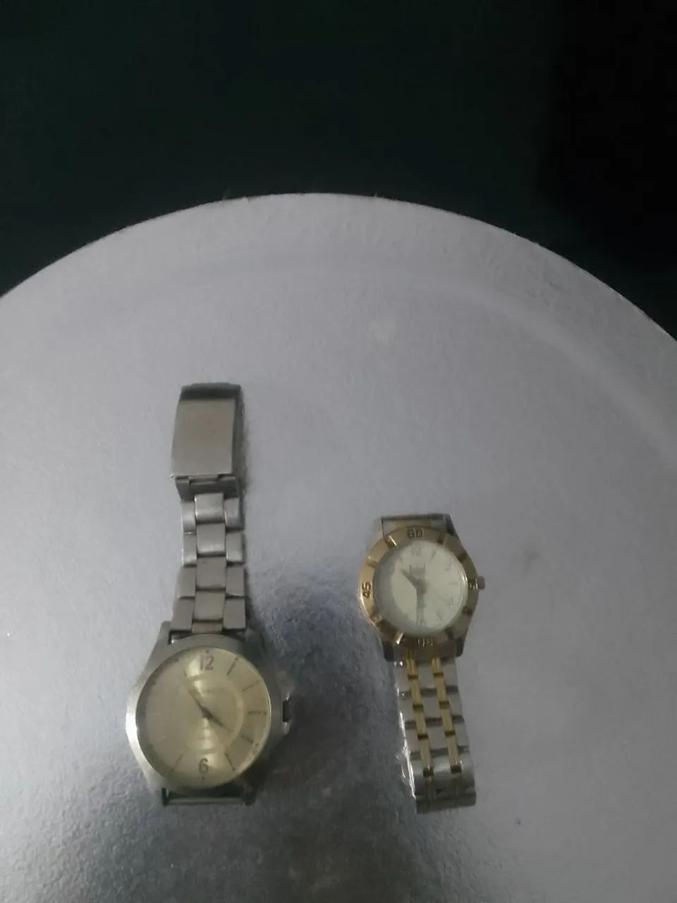 Vendo 2 relógios de pulso