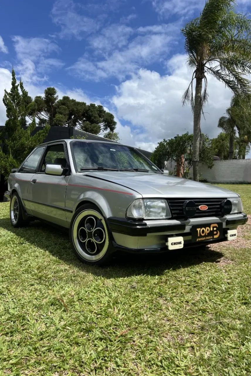 Ford Escort XR3 1.8 / 1.6 Beneton/form./laser 1986