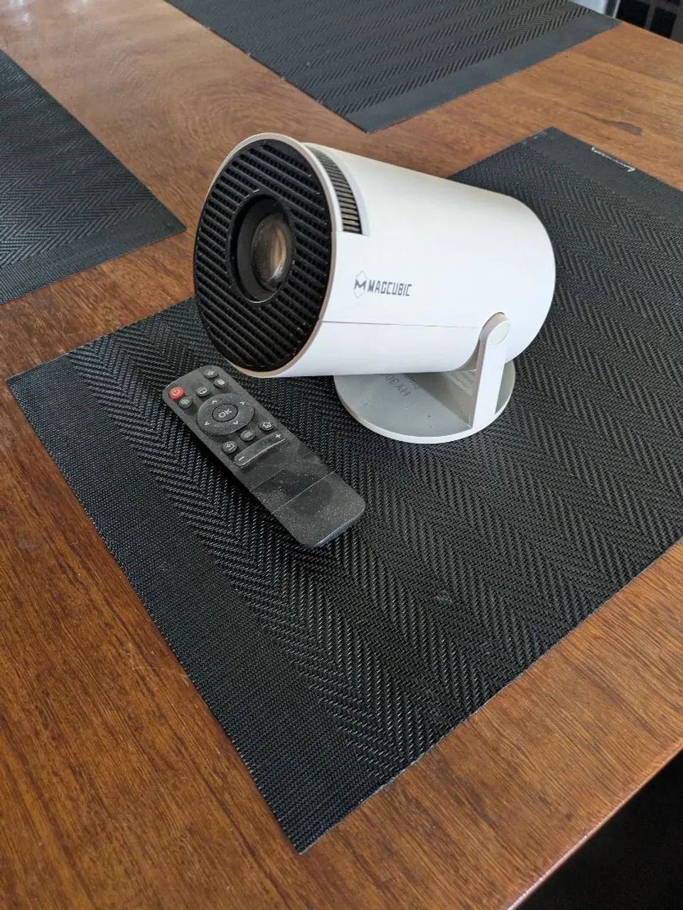 Mini projetor