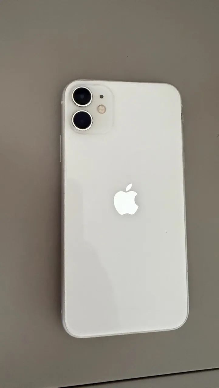 iPhone 11 Branco  - Foto 2