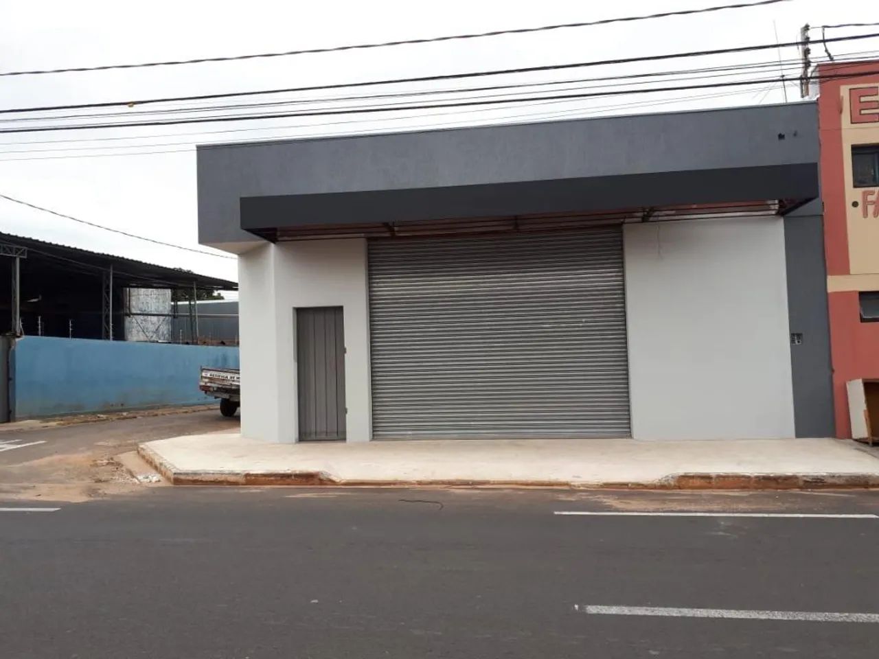 Galpão Comercial para Aluguel com 250 m² em Marília, SP - Foto 2