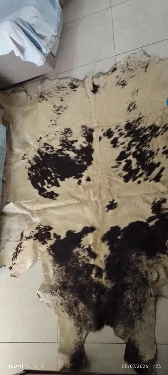 VENDO TAPETE DE COURO DE BOI