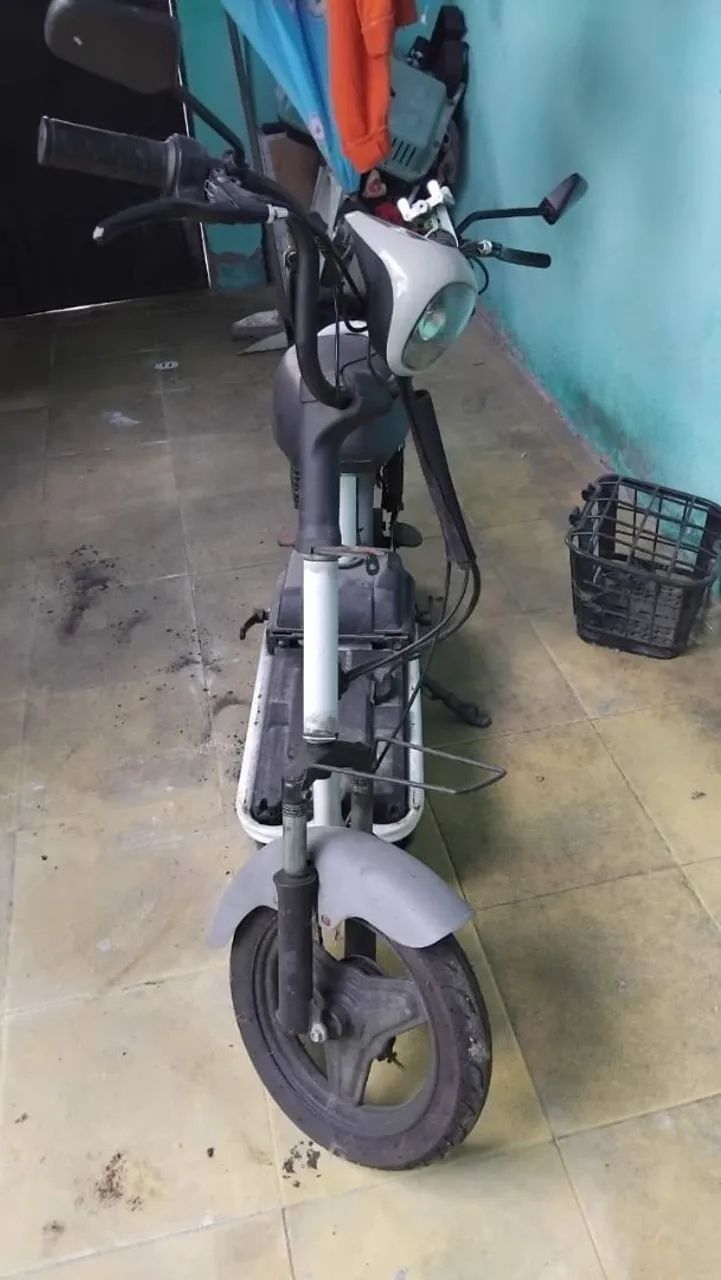 Trabalho com Manutenção moto eletrica
