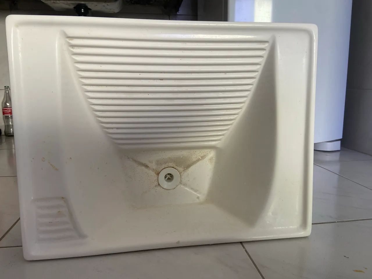 Vende se Lavanderia Tanque