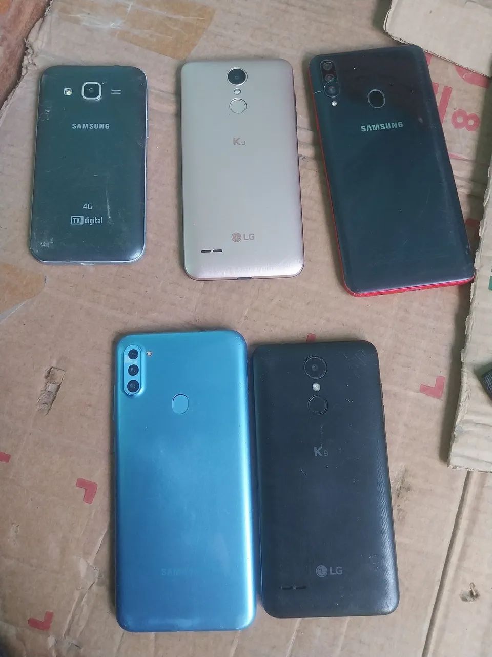 Celulares pra retirar peça  - Foto 2