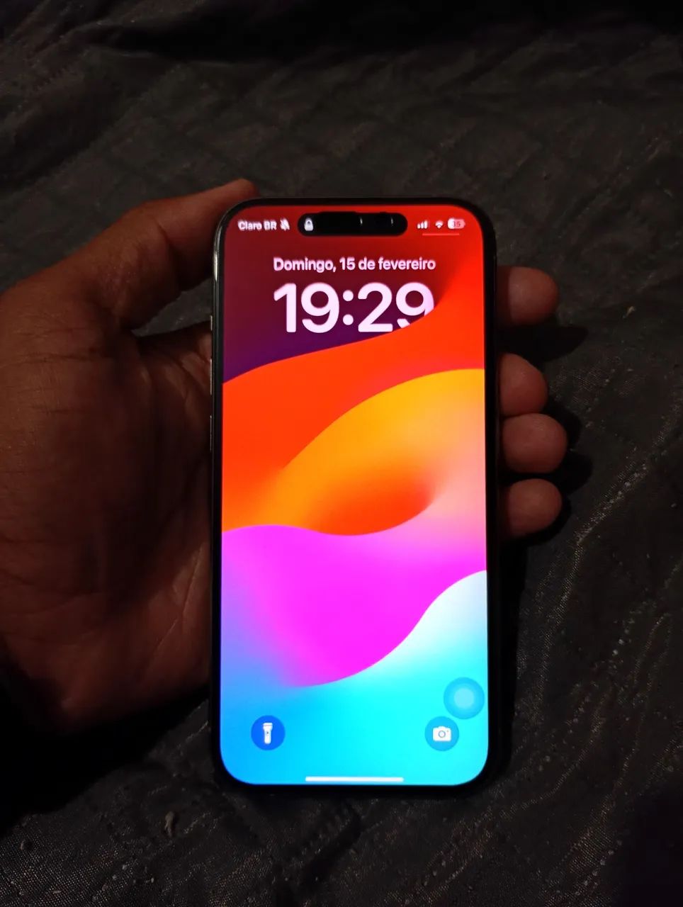 iPhone 15 Pro - Foto 2