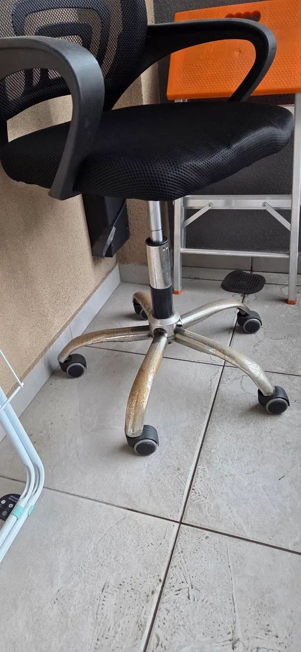 Cadeira com extensão de altura - Foto 2