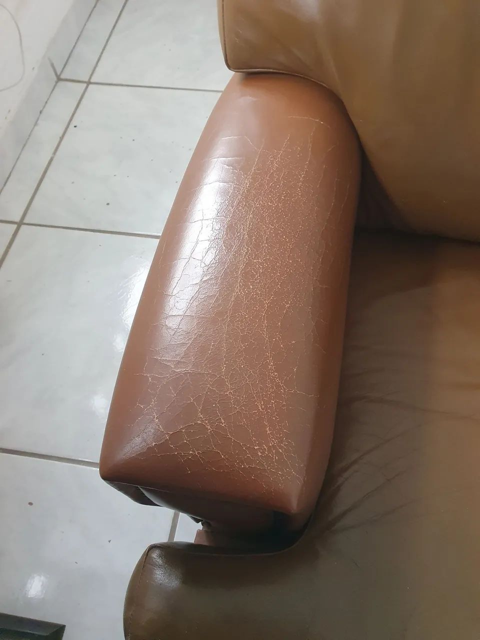 sofa couro legítimo - Foto 5