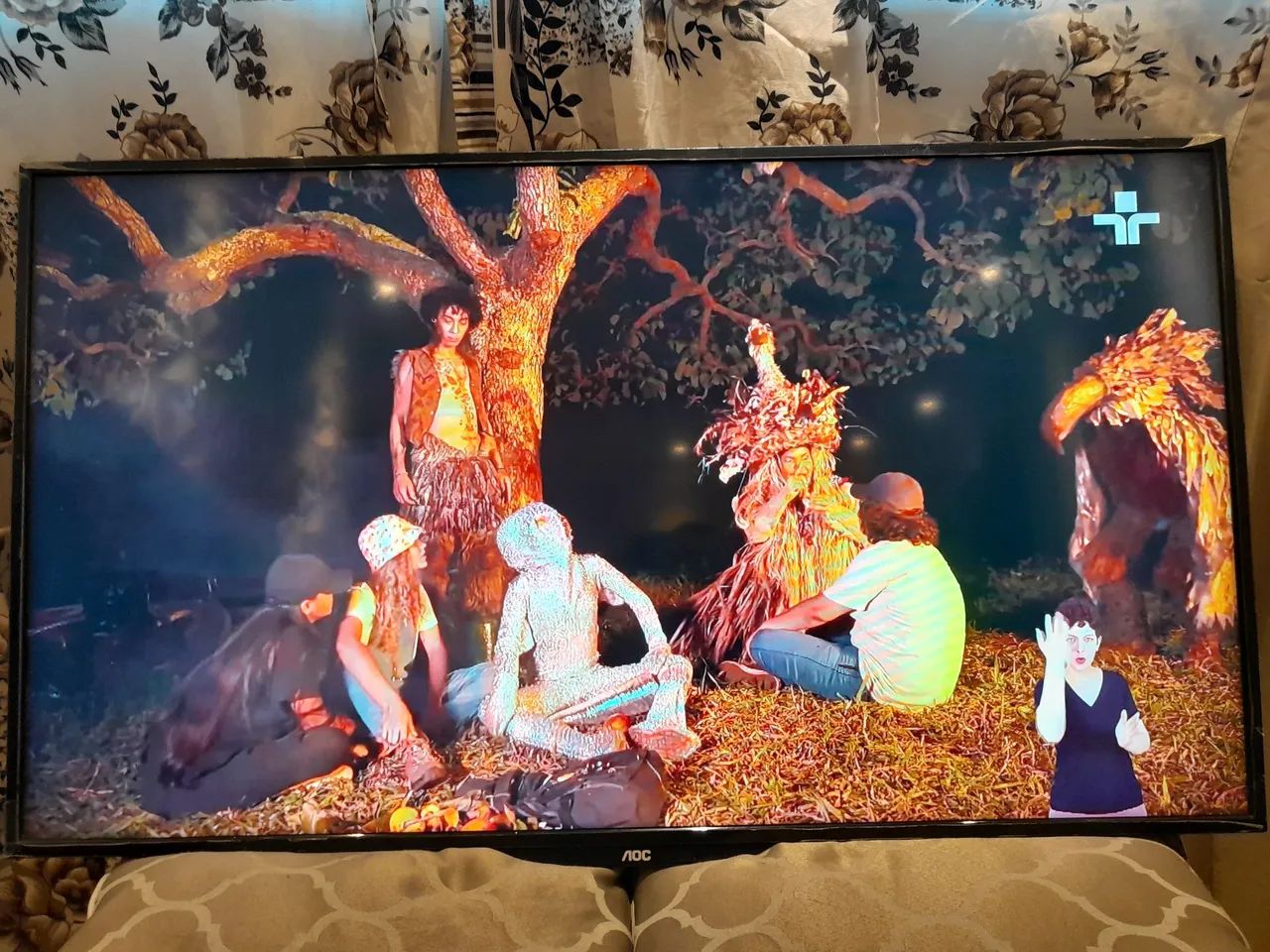 Tv AOC 40 polegadas não é smart  - Foto 3