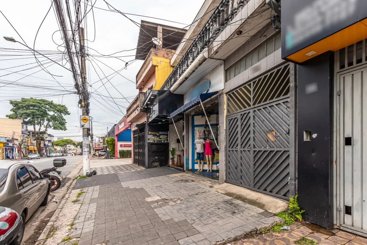 Casa comercial na Avenida Manuel Pimentel, 250  195 m² - Foto 2