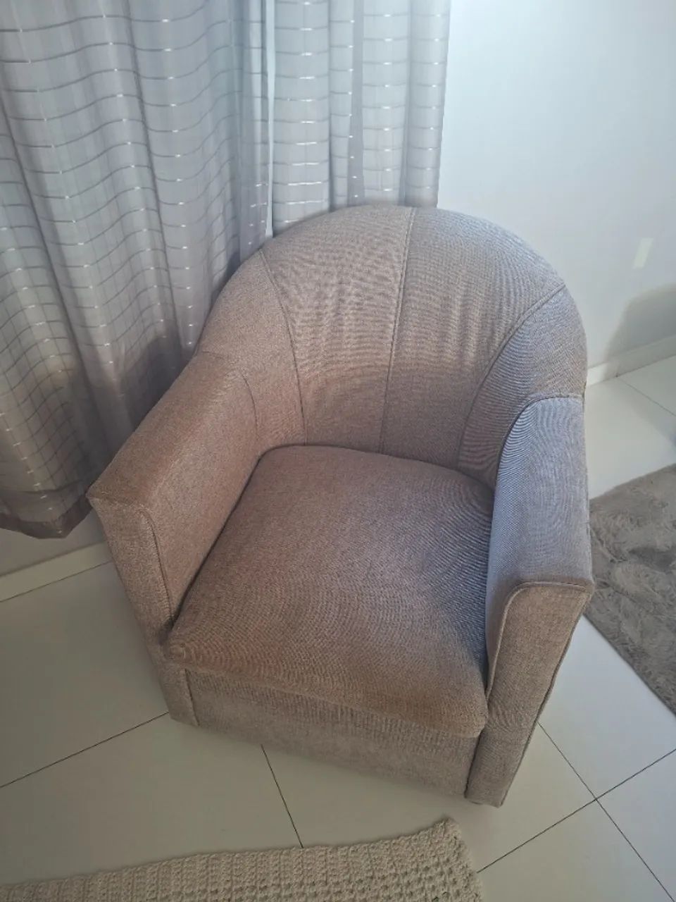 Poltrona de tecido reforçado cinza claro - Foto 4