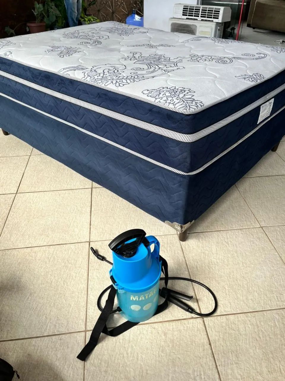 Box Bed470981207917875201
