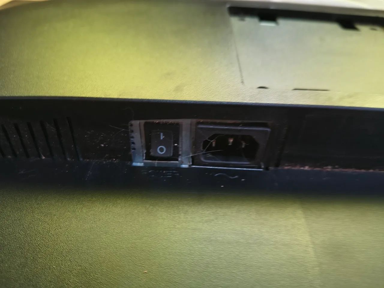 Monitor TV AOC 27 polegadas Peças para reposição  - Foto 5
