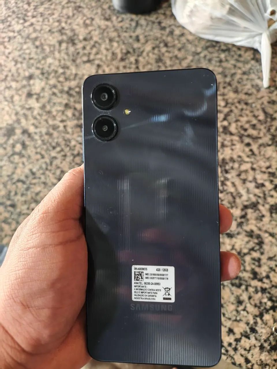 Samsung A06 - Foto 3