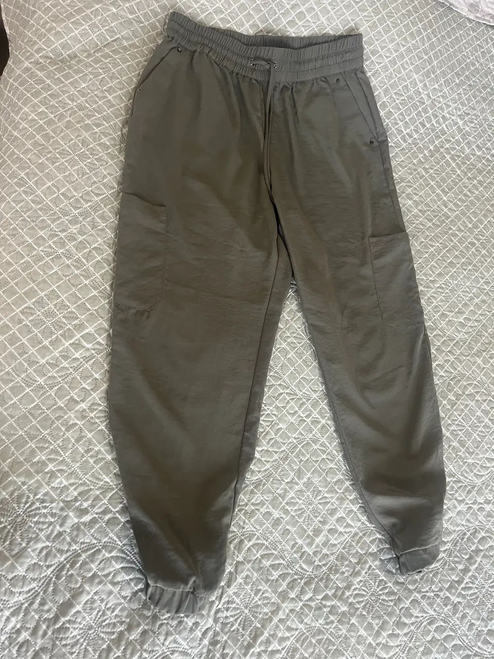Calça jogger seminova